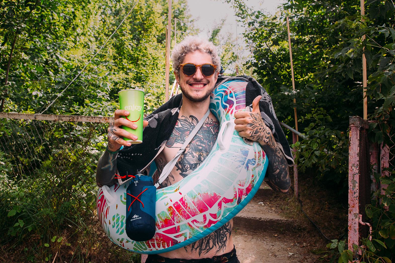 «Пока мы здесь — будем продолжать»: как нишевые фестивали существуют в нынешних условиях