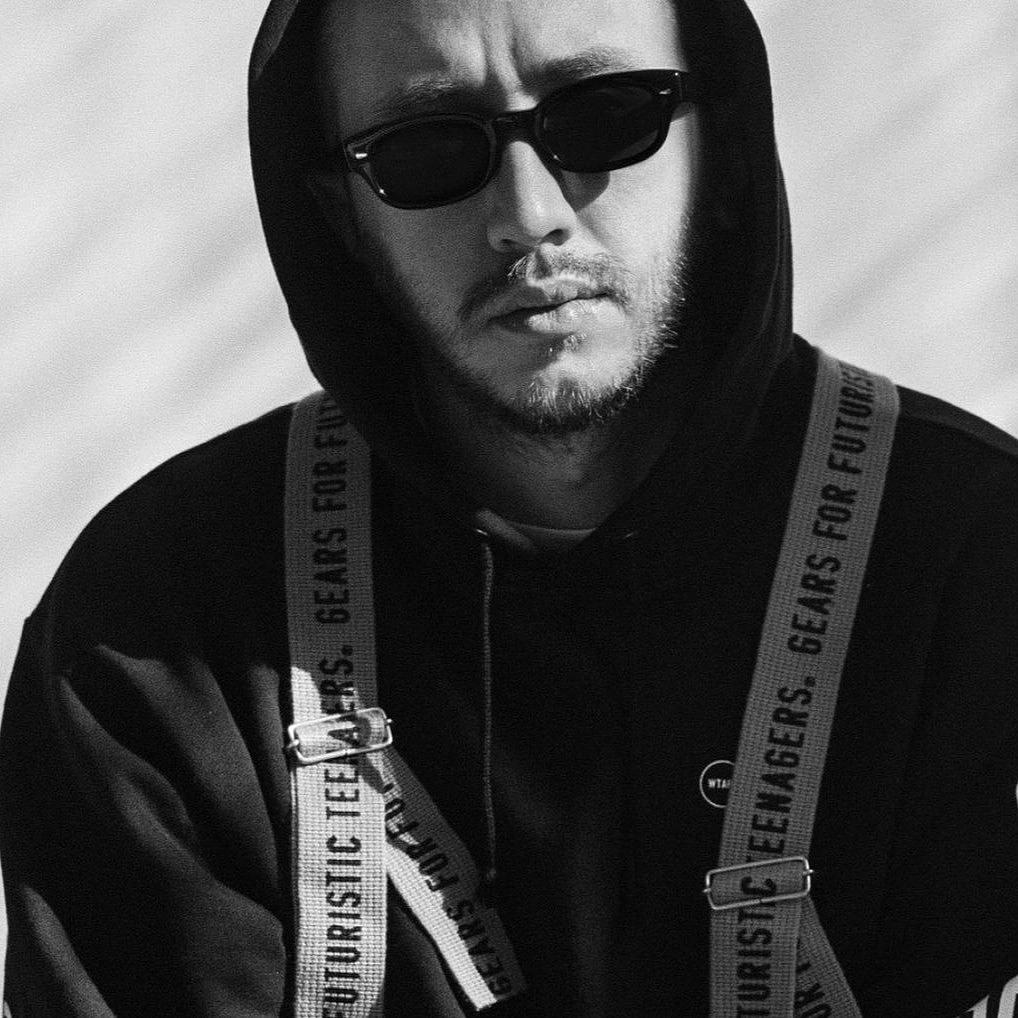 Лайв-выступления, фильмы и обложки — выбор Игоря Клепнева